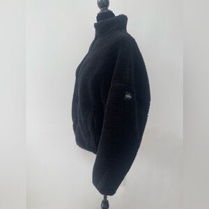 ALO YOGA Black Sherpa Women’s Jacket Size M